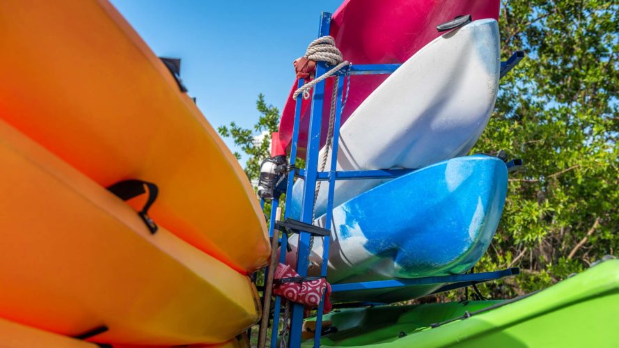 canoes on rack at suwannee canoe outpost
