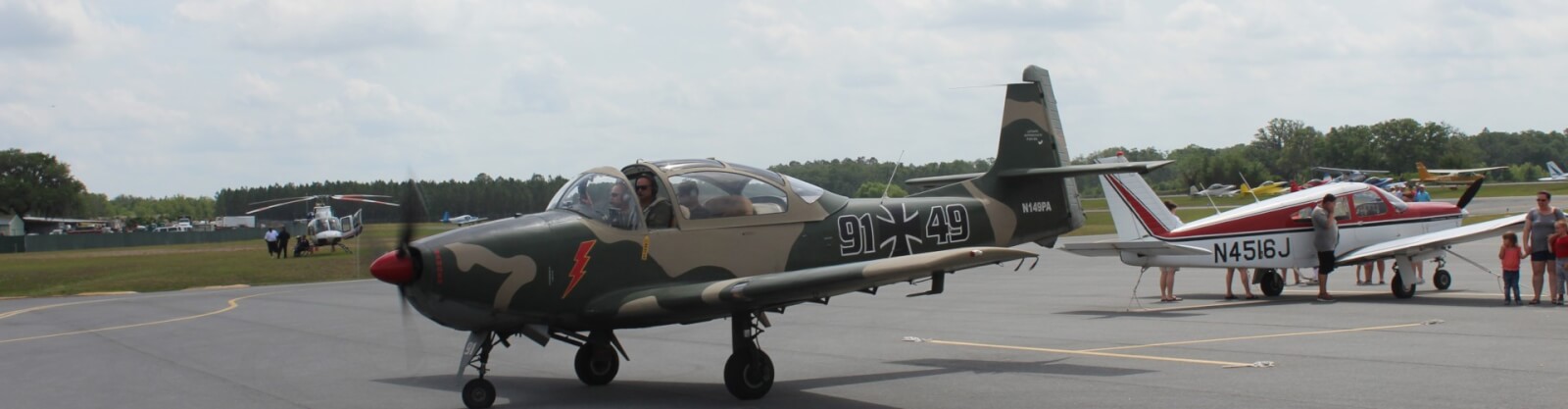 Airplane on tarmac at Wings Over Suwannee